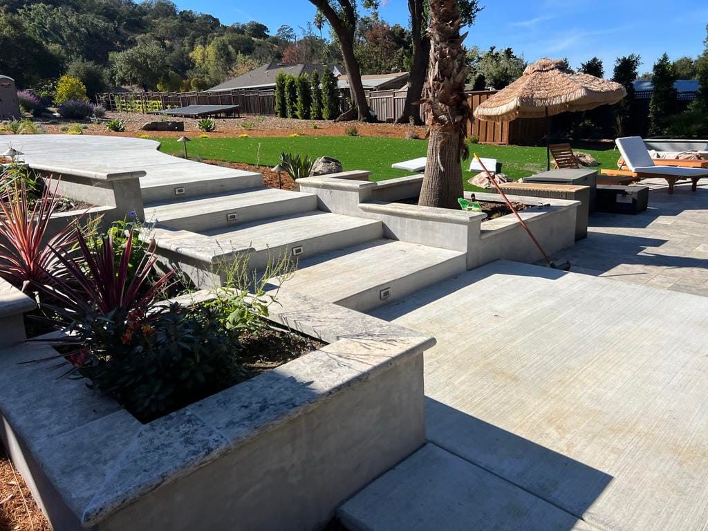 Pool renovation and remodeling